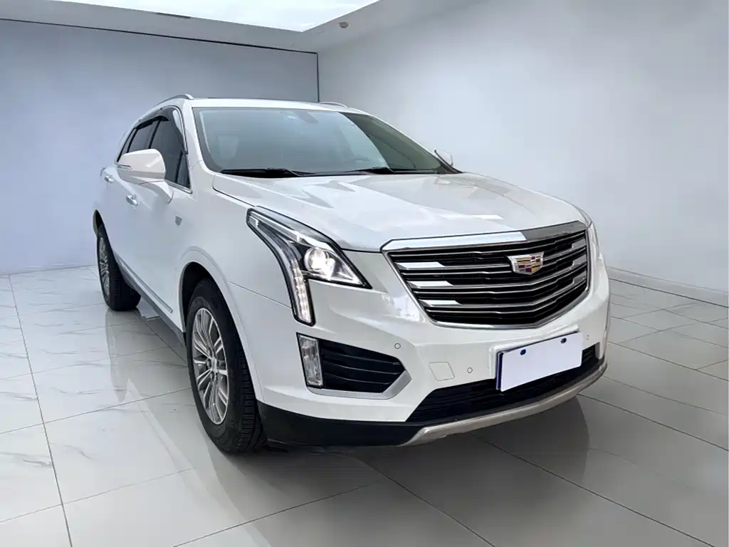 Cadillac XT5 — миниатюра 3