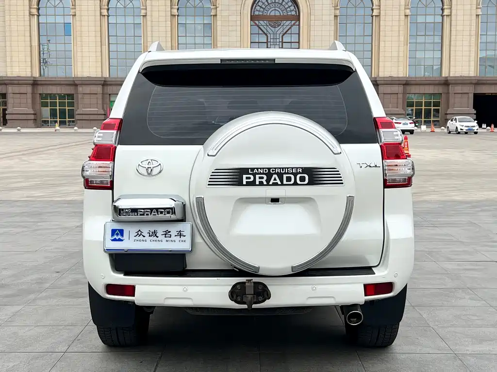Toyota Land Cruiser Prado 2016 2.7L AT