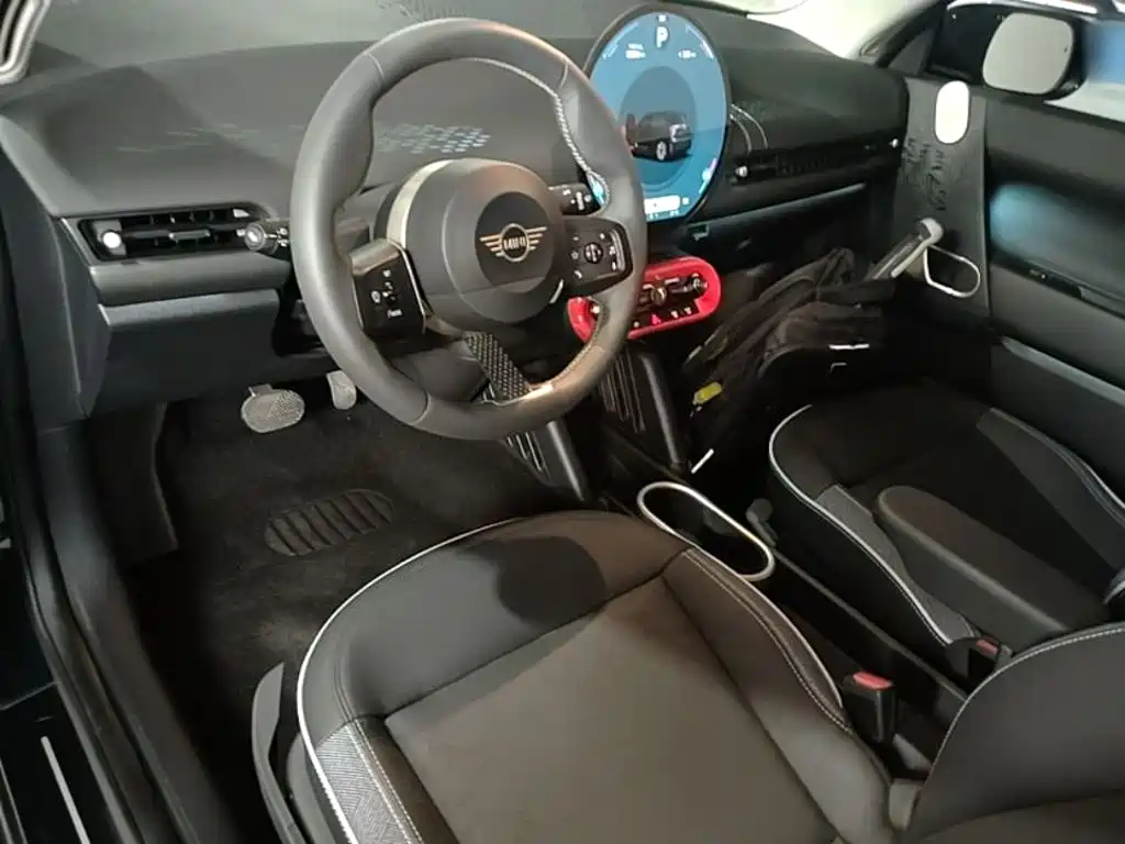 MINI MINI COOPER EV — миниатюра 10