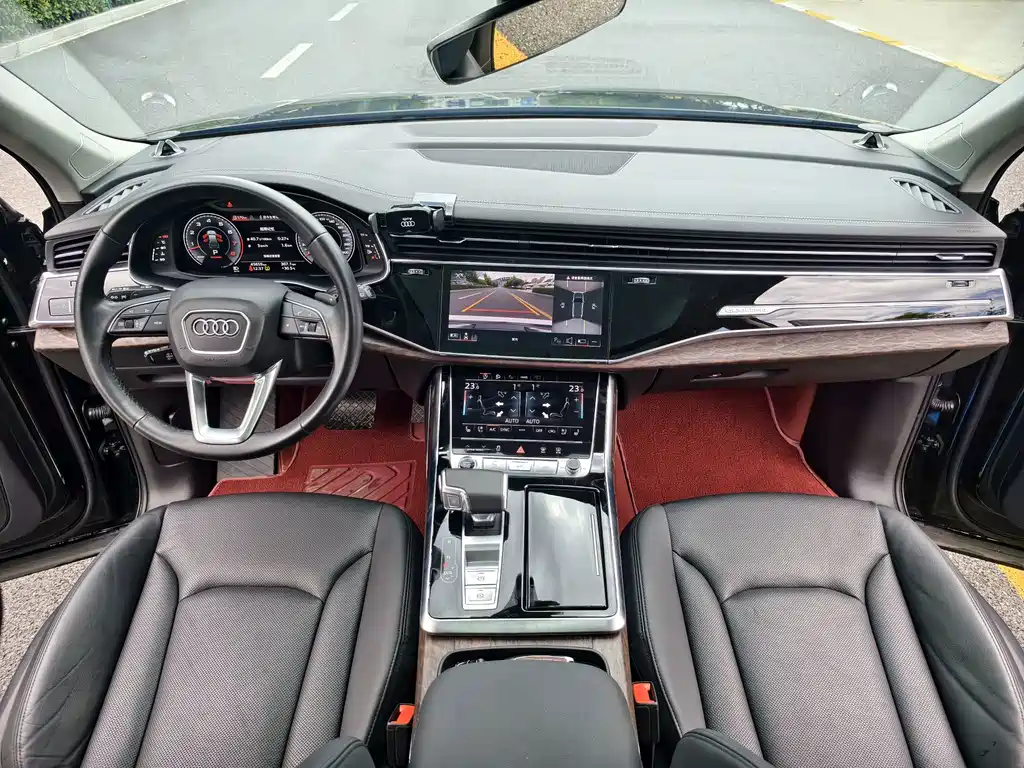 Audi Q7 — миниатюра 14