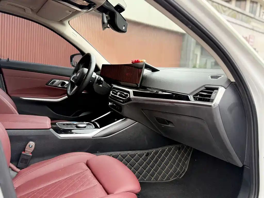 BMW i3 — миниатюра 8