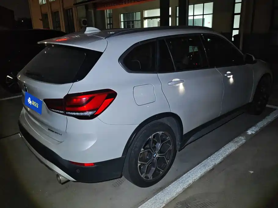 BMW X1 — миниатюра 3