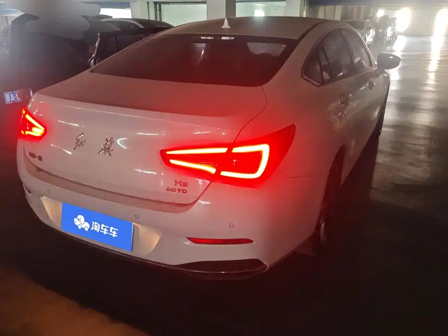 Hongqi Hongqi H5 — миниатюра 3