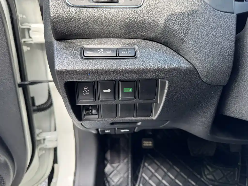Nissan Teana — миниатюра 11