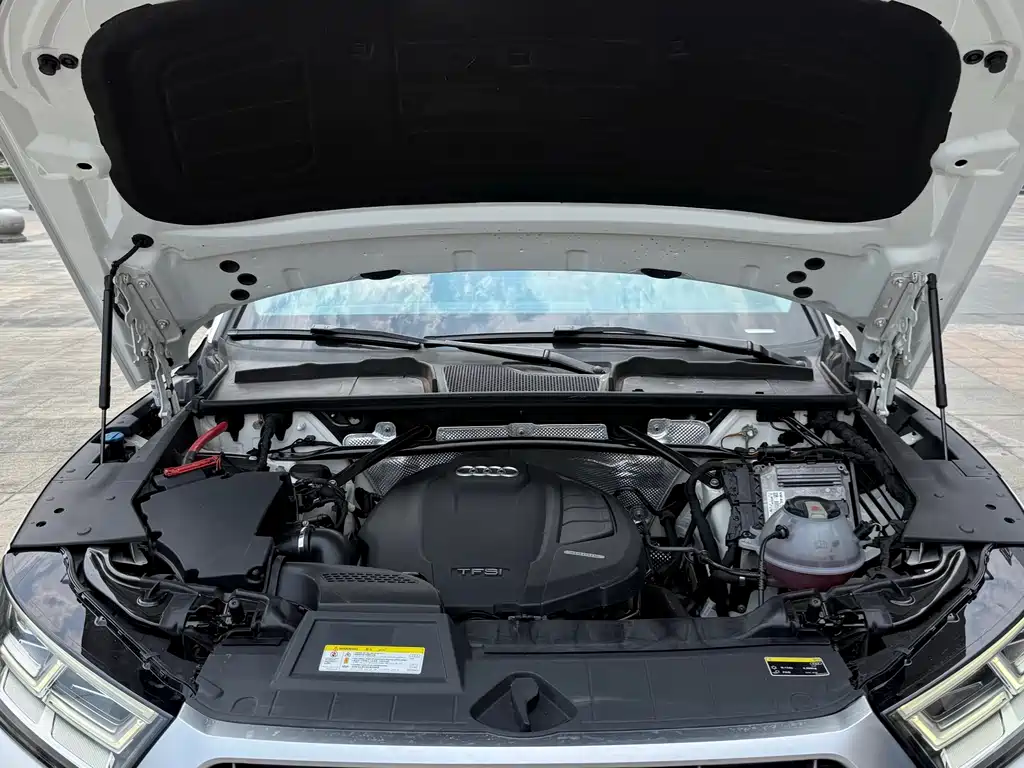 Audi Q5L — миниатюра 7
