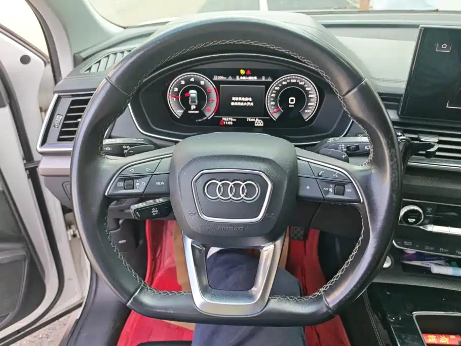 Audi Q5L — миниатюра 15