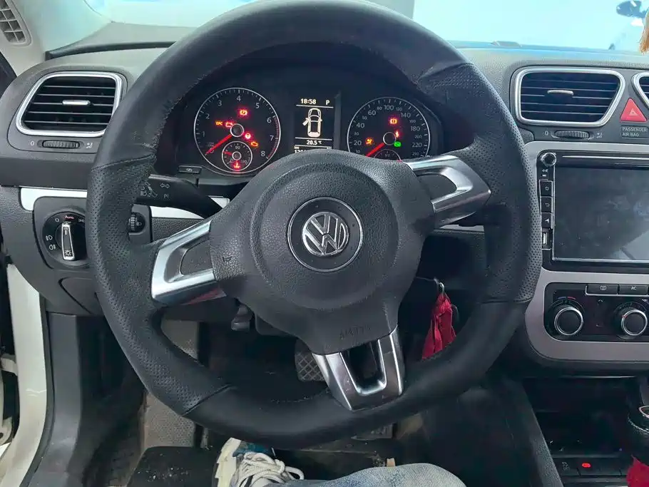 Volkswagen Scirocco — миниатюра 15