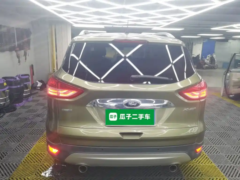 Ford Kuga — миниатюра 6