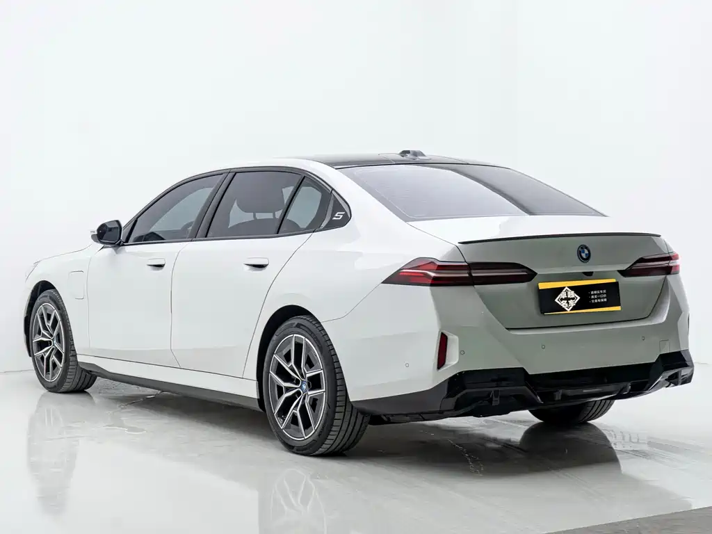 BMW i5 2024 eDrive 35L M Sport