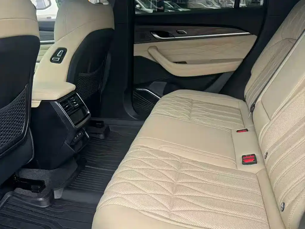 GEELY AUTOMOBILE XINGYUE L