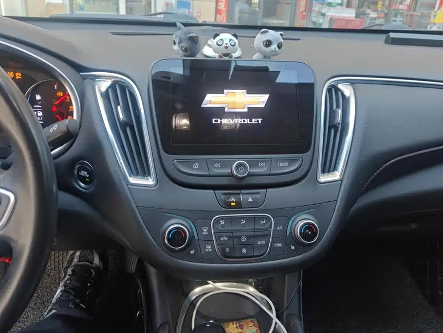 Chevrolet Malibu XL — миниатюра 13