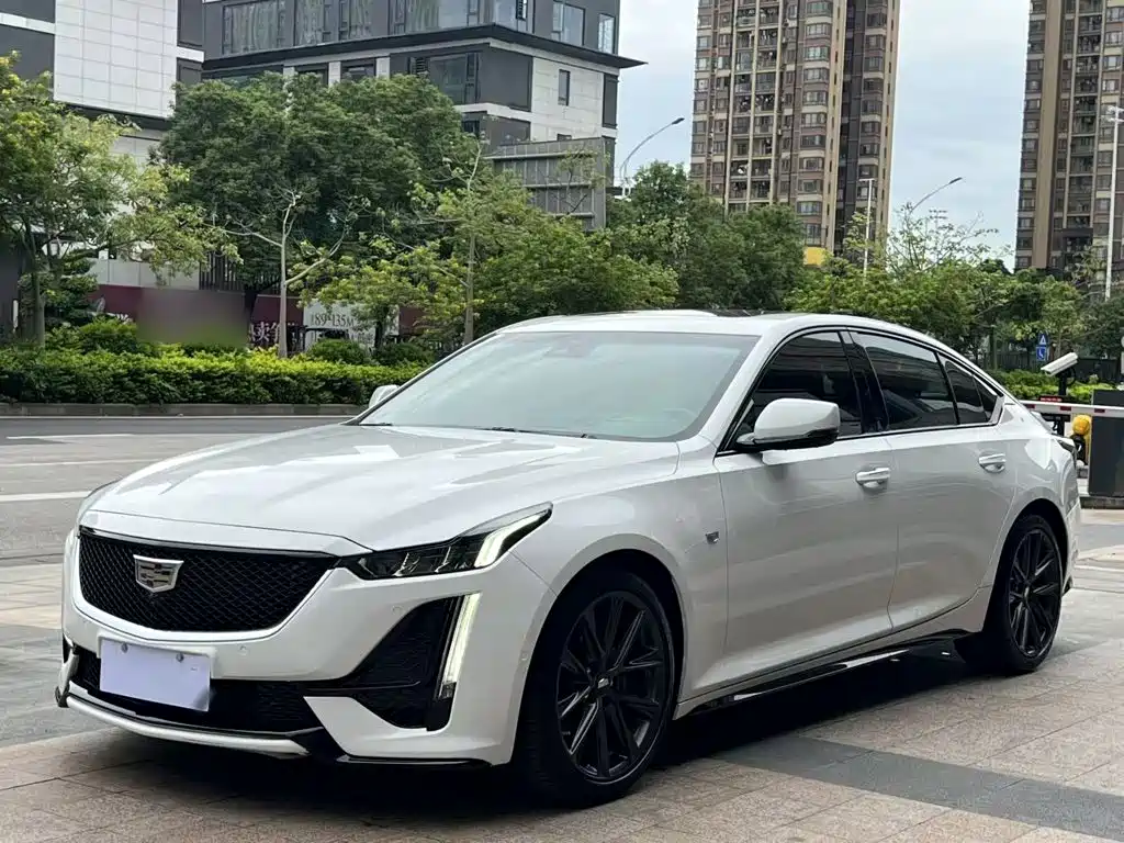 Cadillac CT5 — миниатюра 2