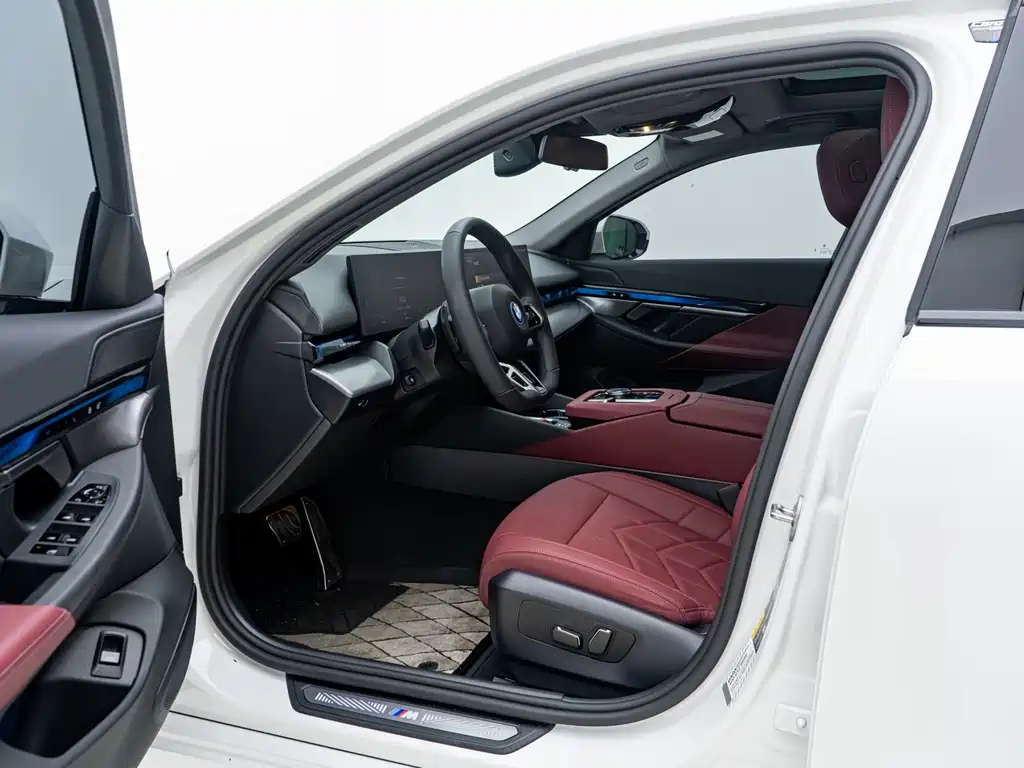 BMW i5 2024 eDrive 35L M Sport