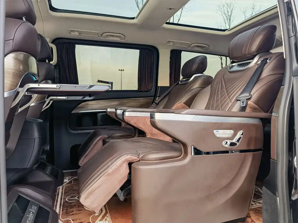 MERCEDES-BENZ V CLASS