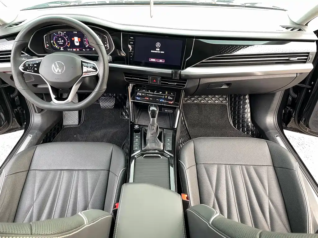 VOLKSWAGEN PASSAT NEW ENERGY