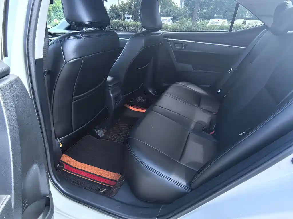 Toyota Corolla — миниатюра 11