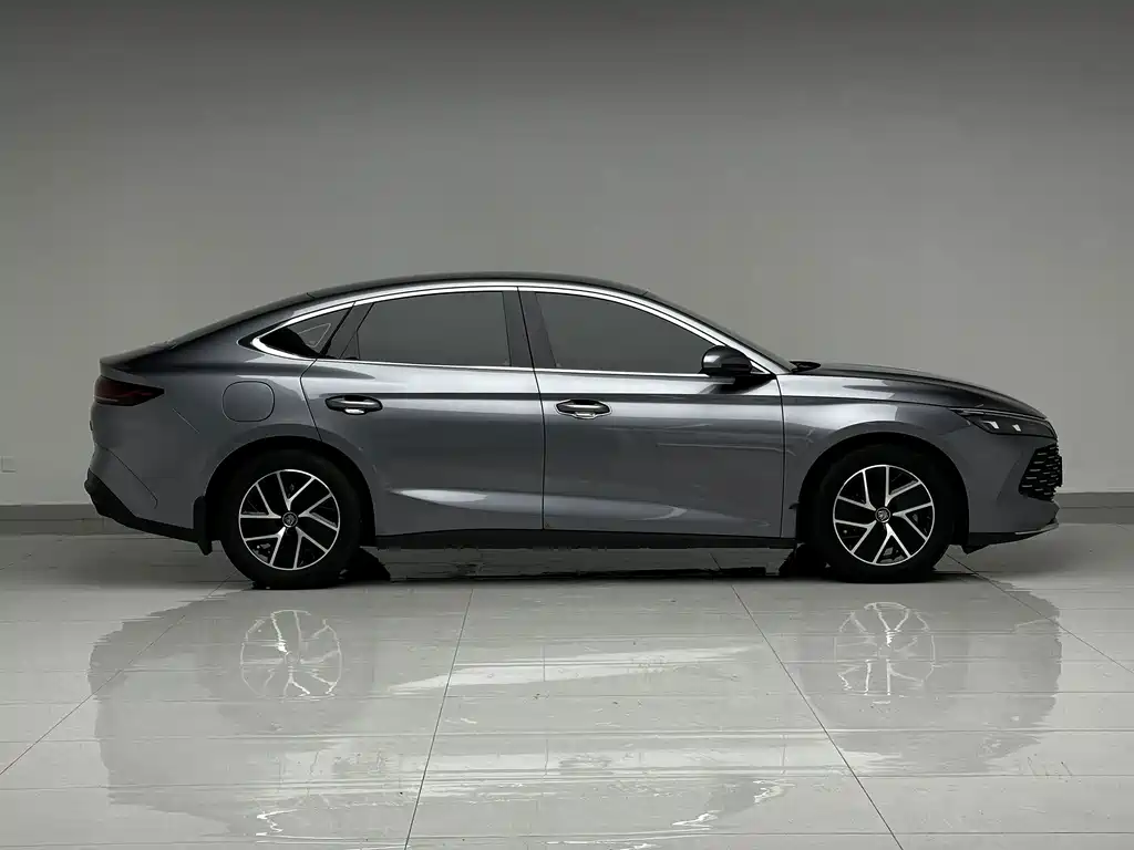 BYD Qin L — миниатюра 5