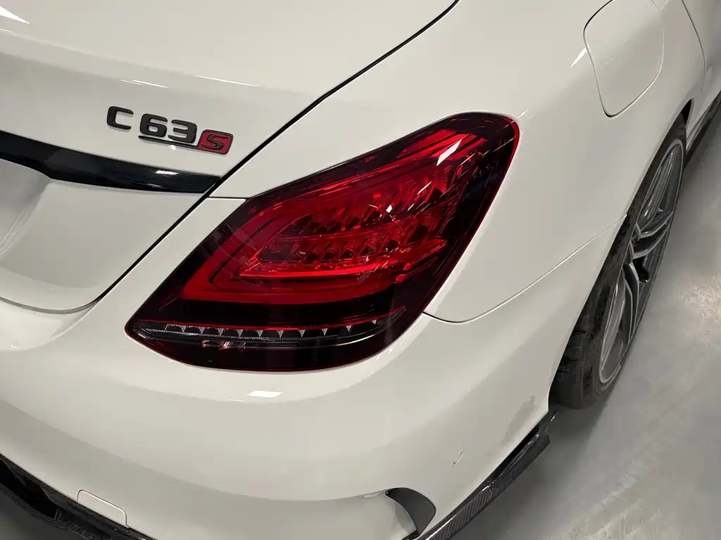 MERCEDES-BENZ C CLASS AMG