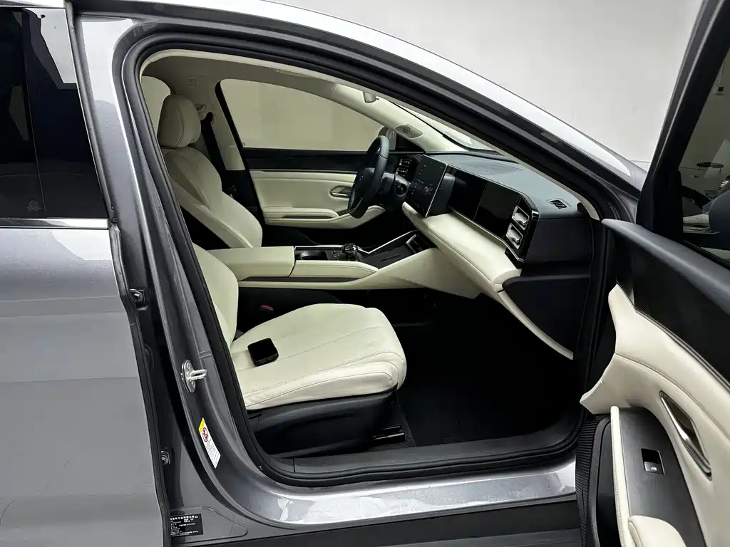 BYD Qin L — миниатюра 11