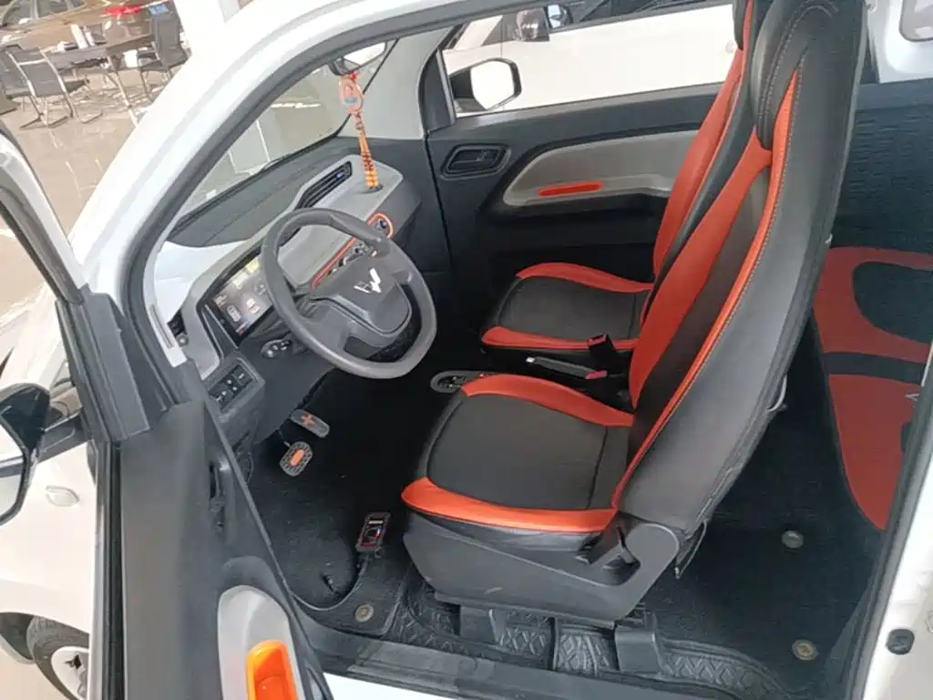 Wuling MINIEV — миниатюра 15