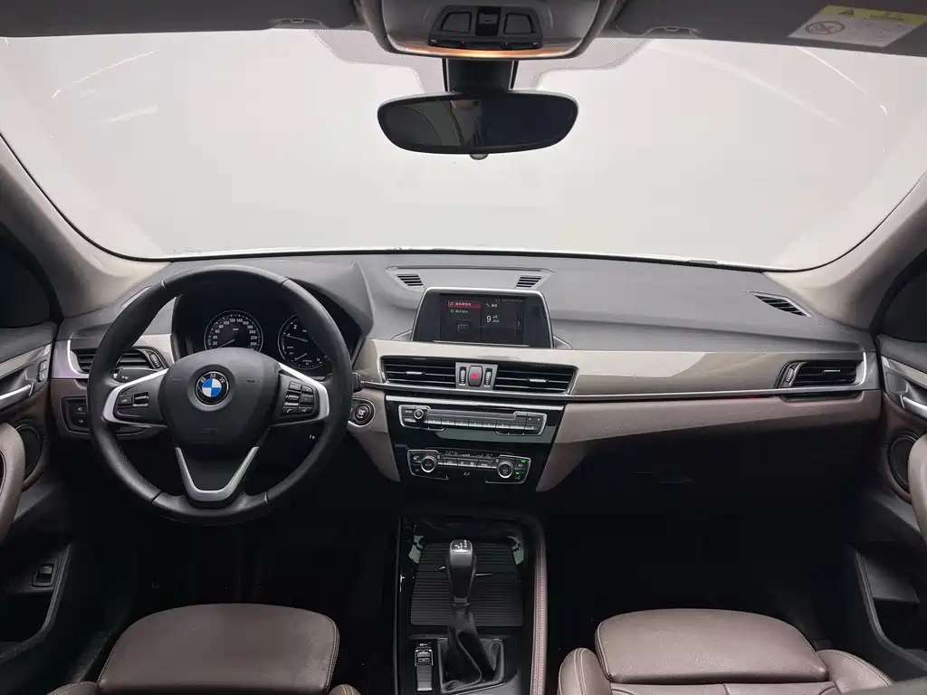 BMW X1 — миниатюра 13