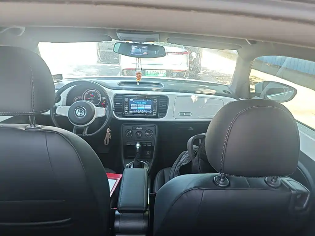 Volkswagen Beetle — миниатюра 10