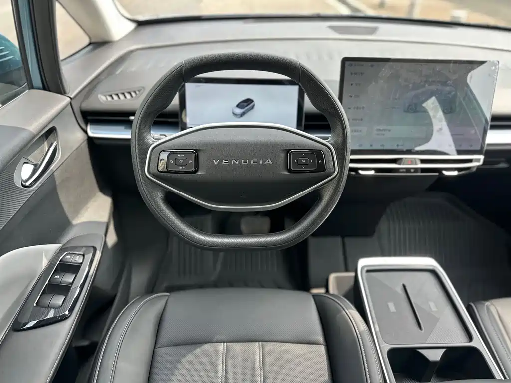 Venucia VX6 — миниатюра 5