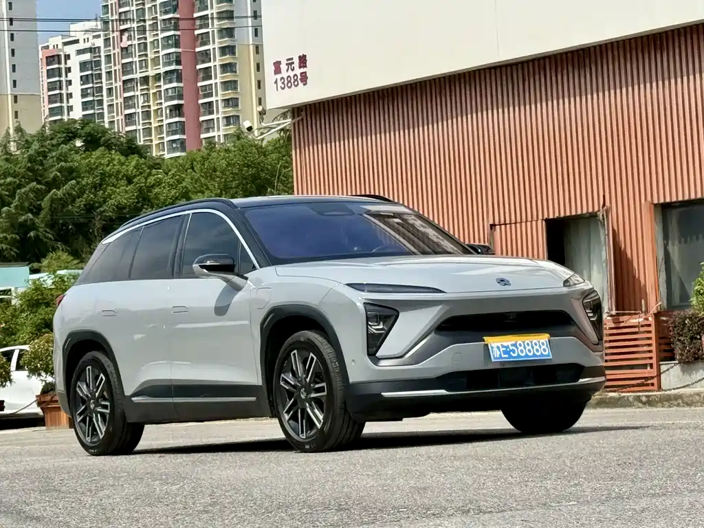 NIO ES6 — миниатюра 5