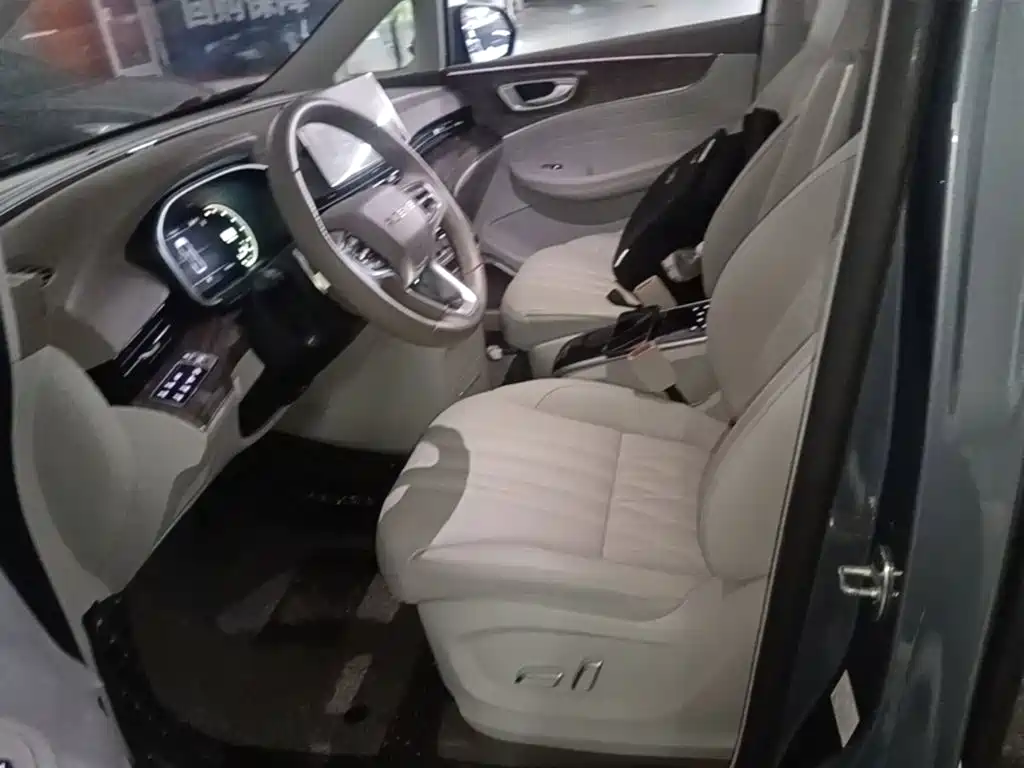 Roewe iMAX8 — миниатюра 15