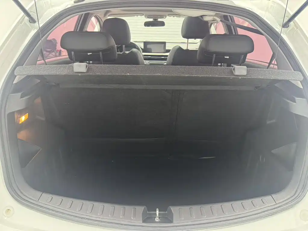Geely Vision X3 — миниатюра 10