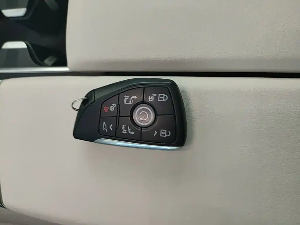 Buick Century — миниатюра 9