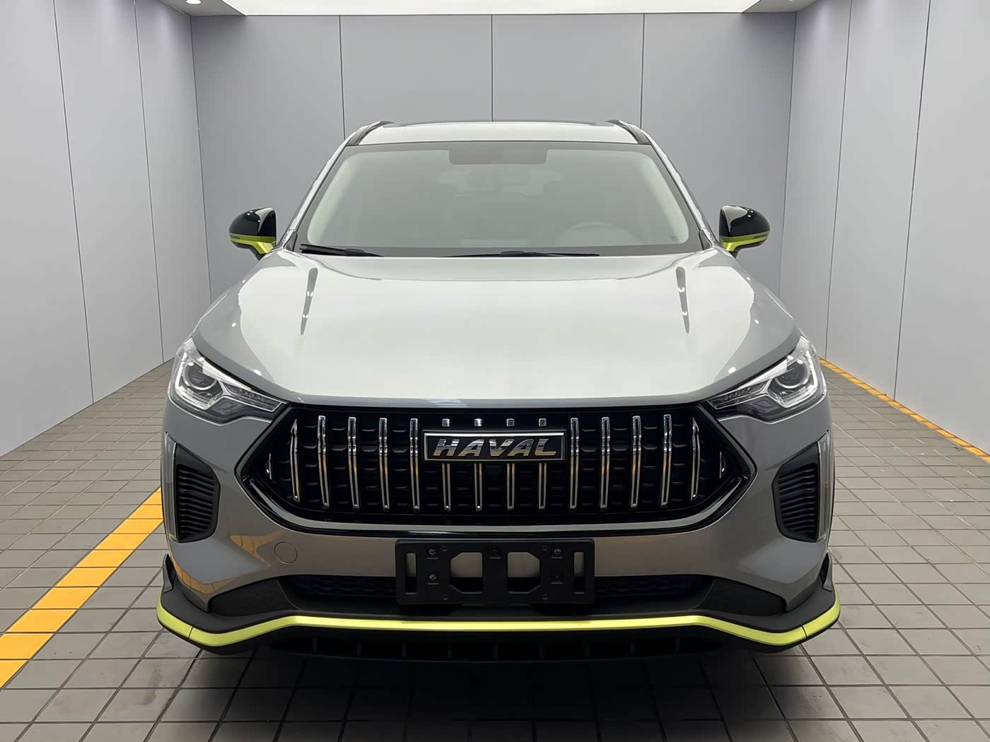 Haval Haval H6 1.5 л 2022 г. Серебристо-серый, пробег 36000 км