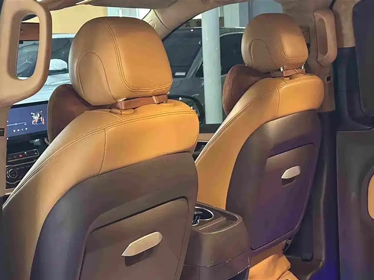 Mercedes-Benz Vito — миниатюра 12