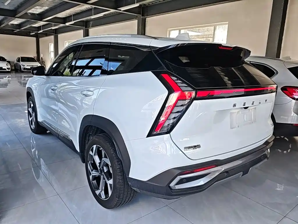 Geely Boyue L — миниатюра 5