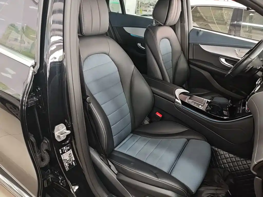 Mercedes-Benz EQC — миниатюра 25