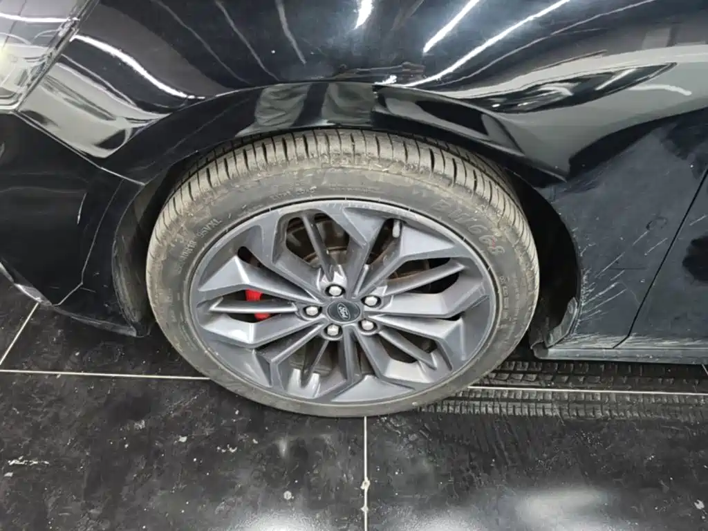Ford Focus — миниатюра 23