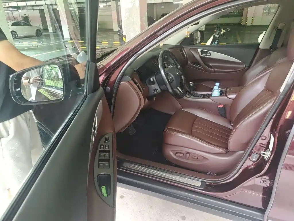 Infiniti QX50 — миниатюра 14