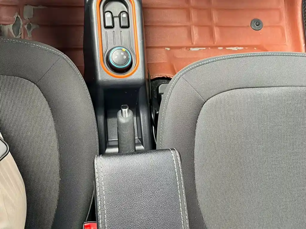Wuling MINIEV — миниатюра 14