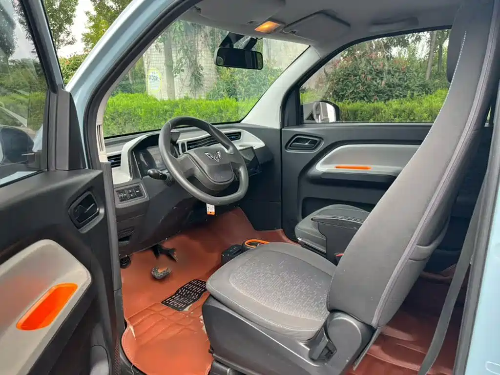 Wuling MINIEV — миниатюра 12