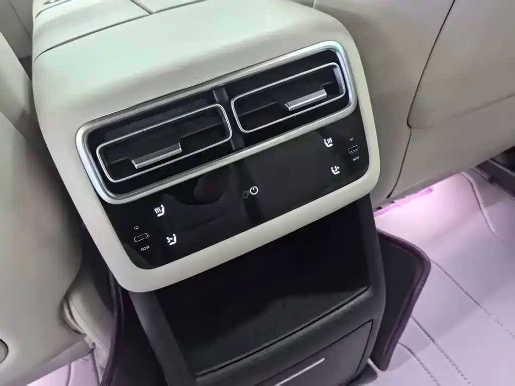 Li Auto Li L7 — миниатюра 16