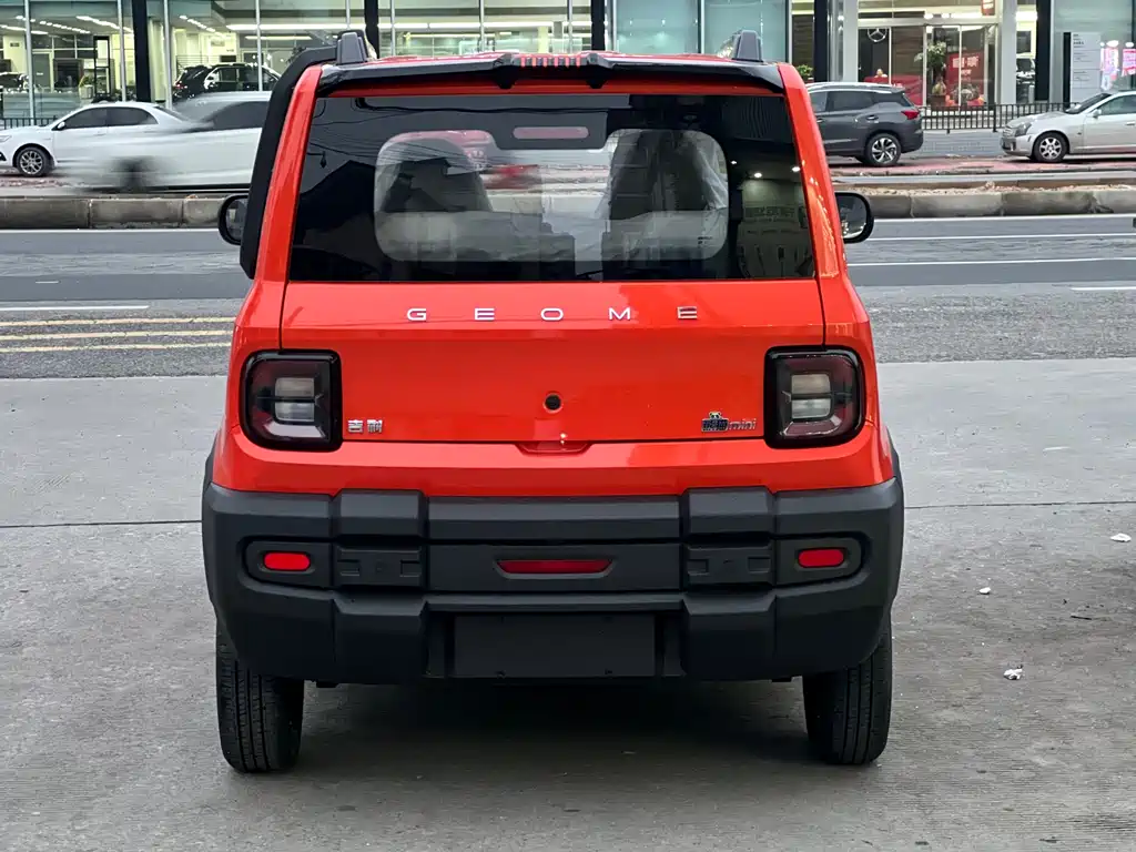 GEELY GALAXY PANDA