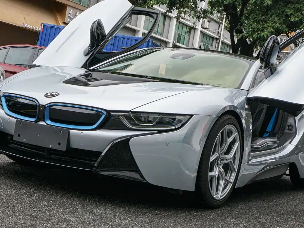 BMW i8 — миниатюра 3