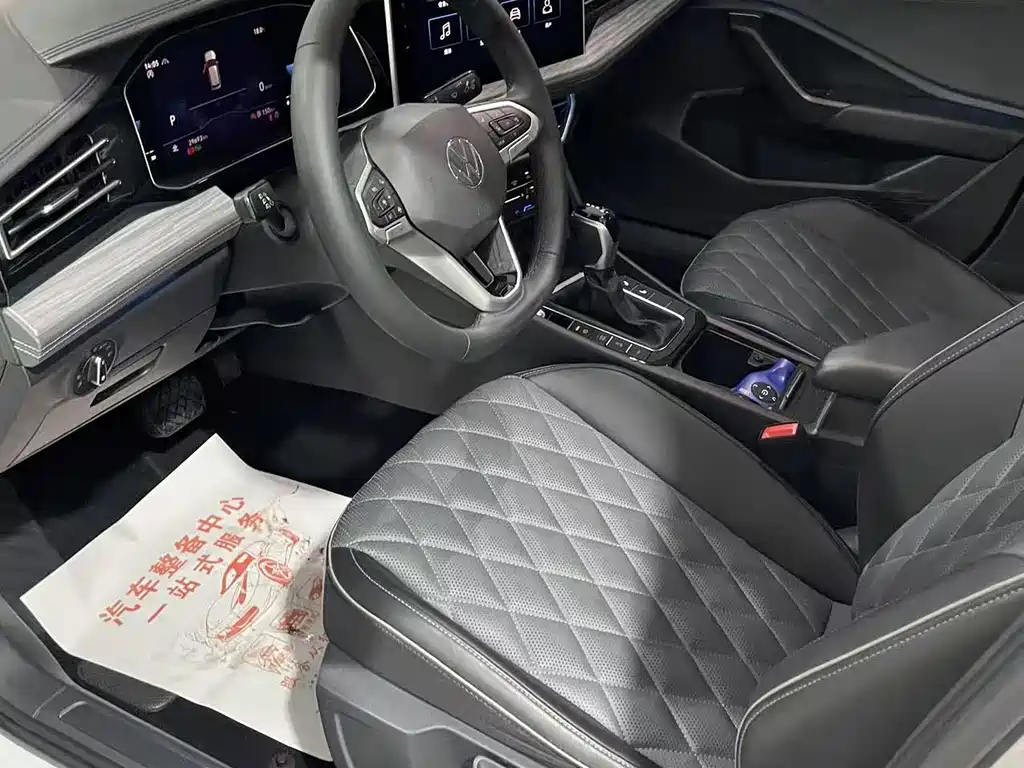 Volkswagen Sagitar — миниатюра 4