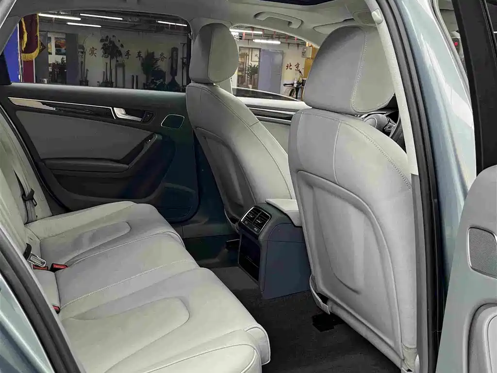 Audi A4L — миниатюра 12