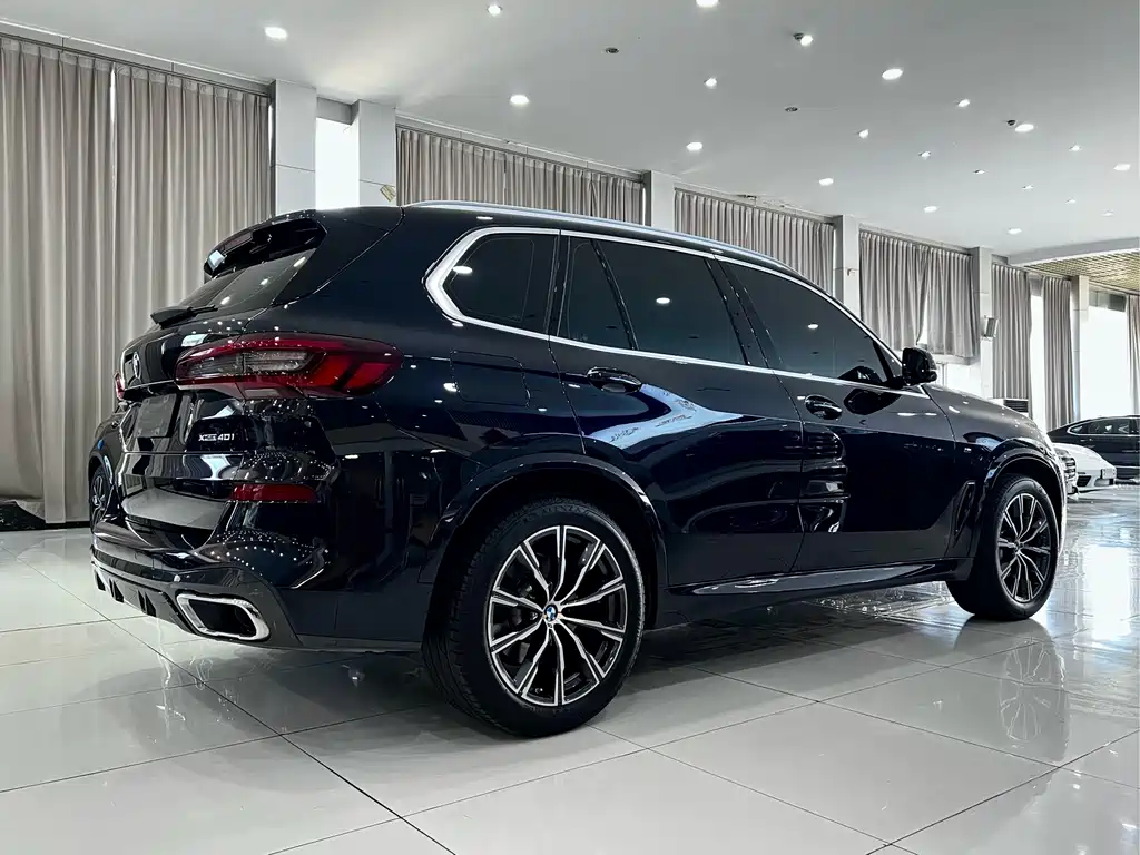 BMW X5 2022 xDrive40i M Sport