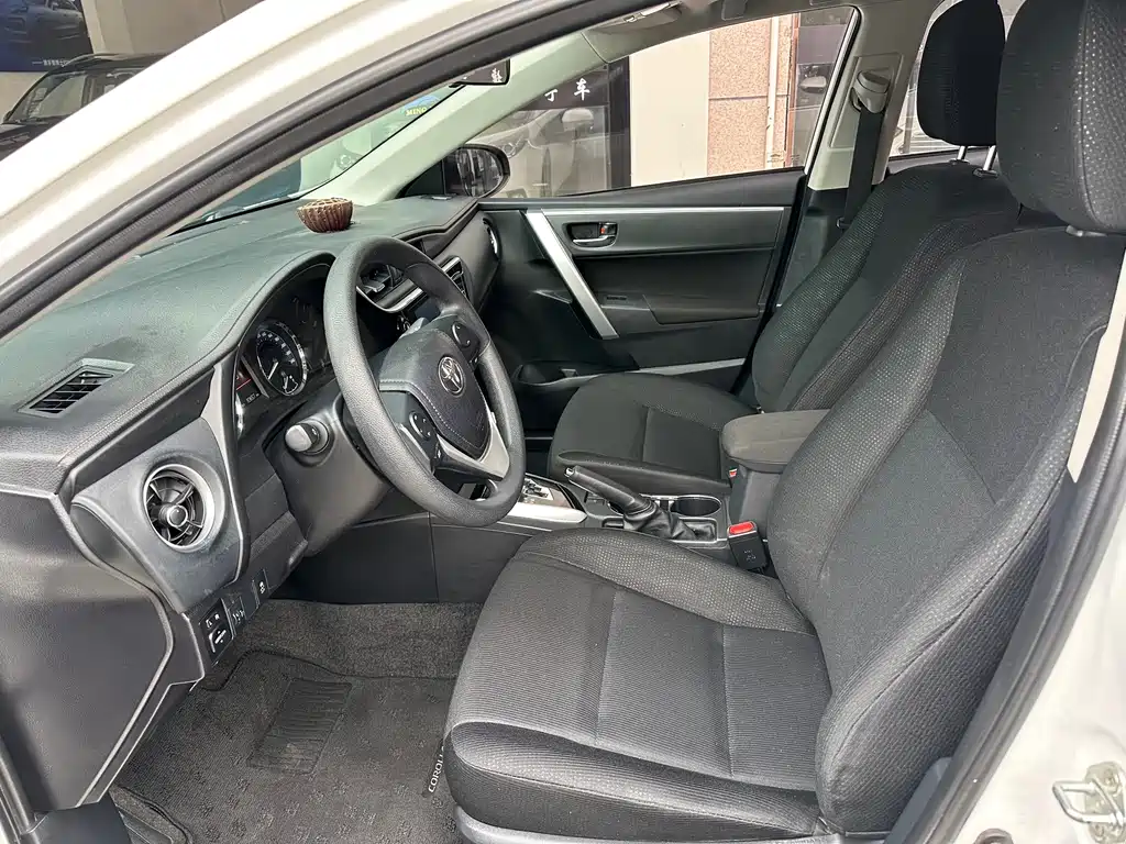 Toyota Corolla — миниатюра 7