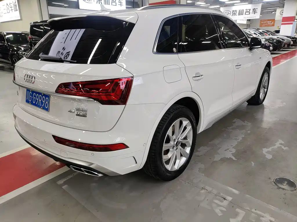 Audi Q5L 2022 40T Luxury