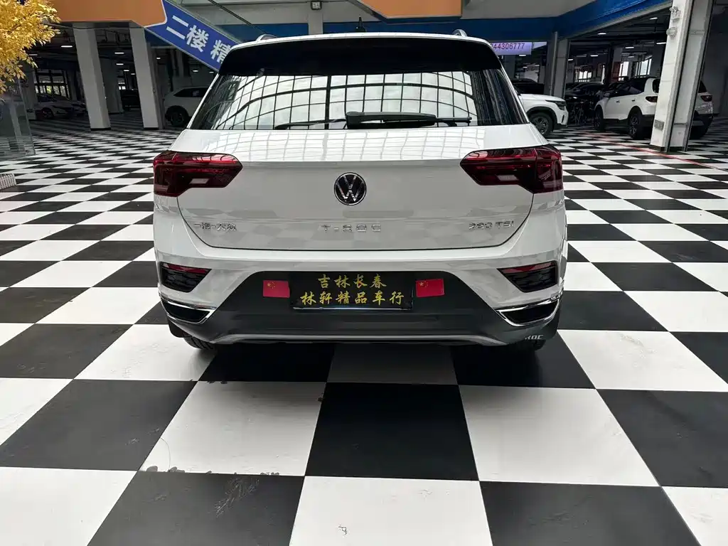 Volkswagen T-Roc — миниатюра 15
