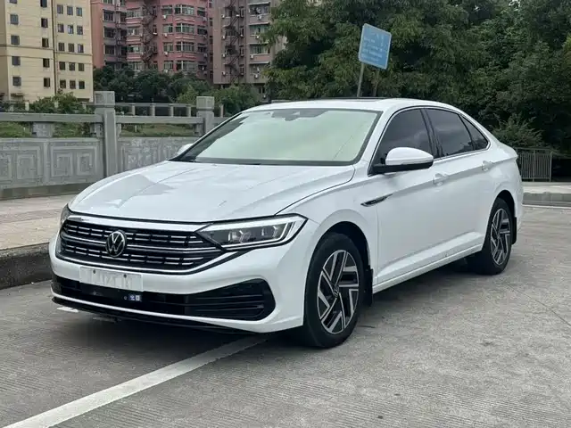 VOLKSWAGEN SAGITAR 2023