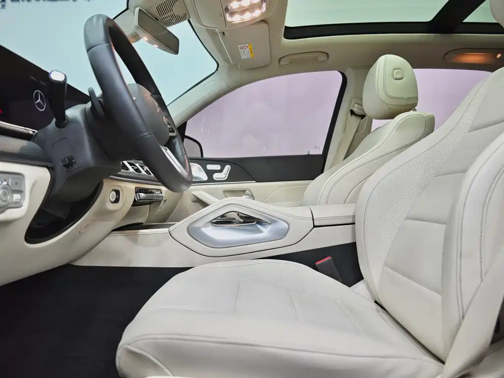 Mercedes-Benz GLE (Import) — миниатюра 7